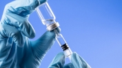 Anvisa aprova importação de doses de vacinas pela Fiocruz